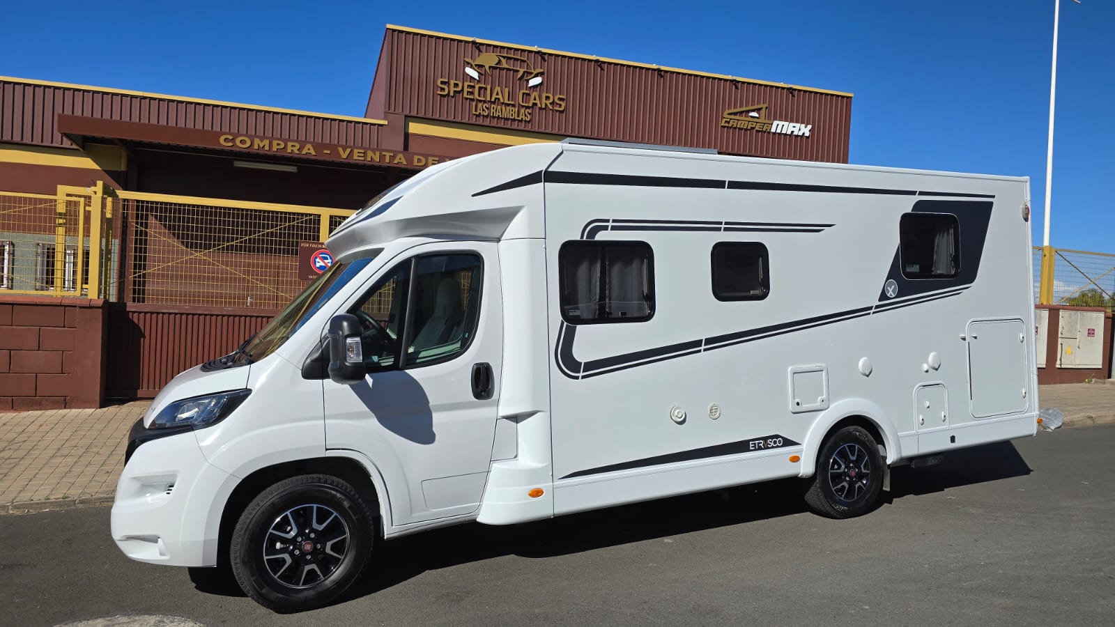 ETRUSCO T7400 QBC 140CV