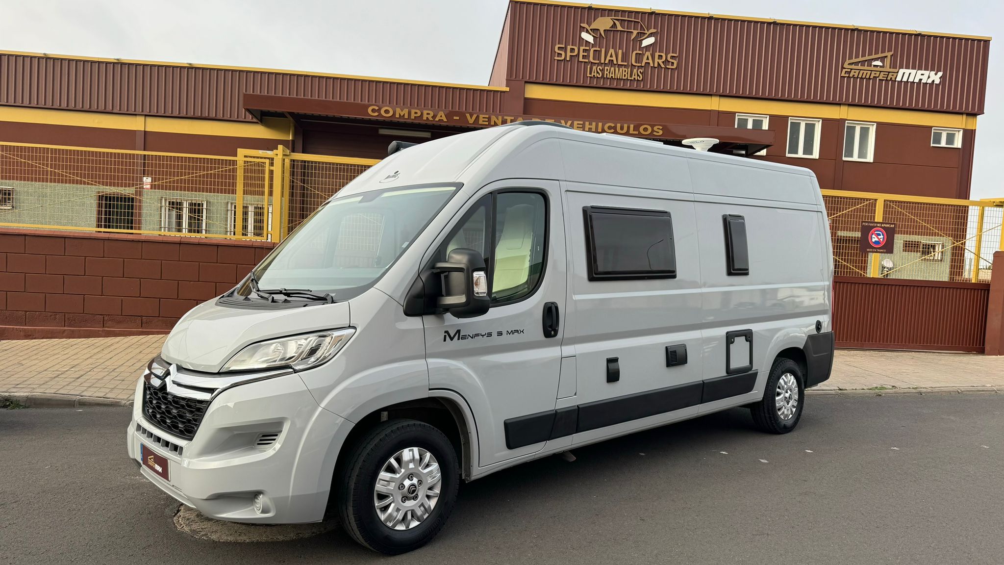 MCLOUIS MENFYS 3 MAXI 140CV