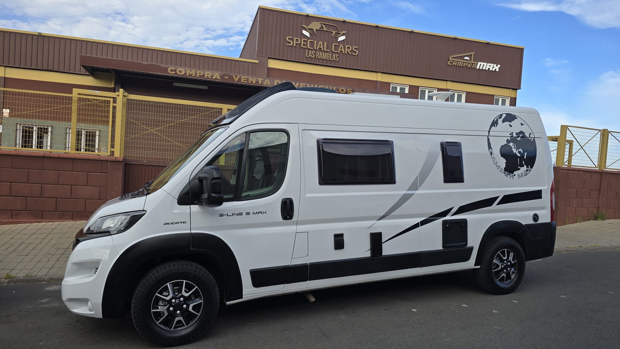 MCLOUIS MENFYS 3 S-LINE MAXI 140CV