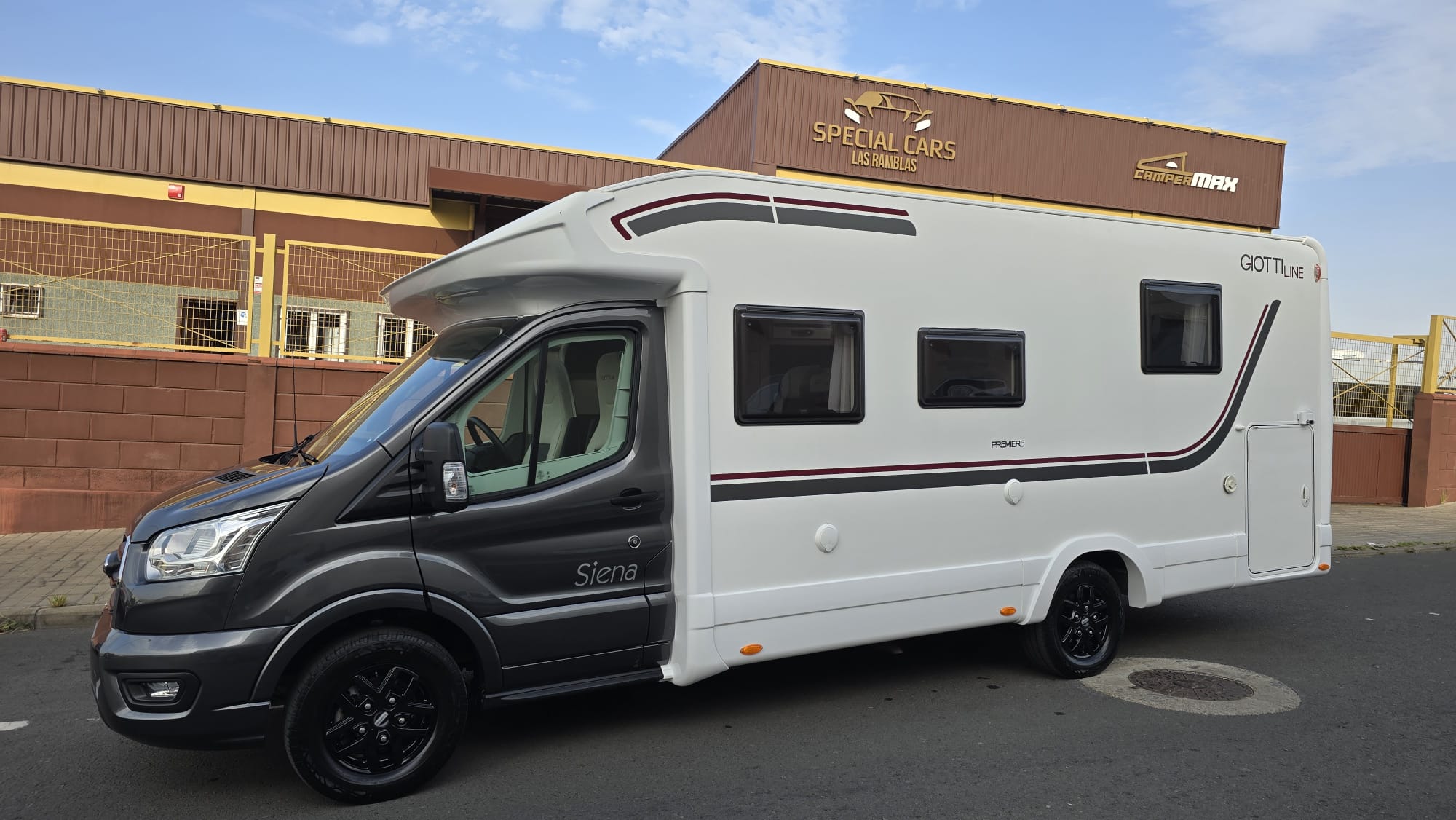 GIOTTILINE SIENA 390 PREMIERE 170CV