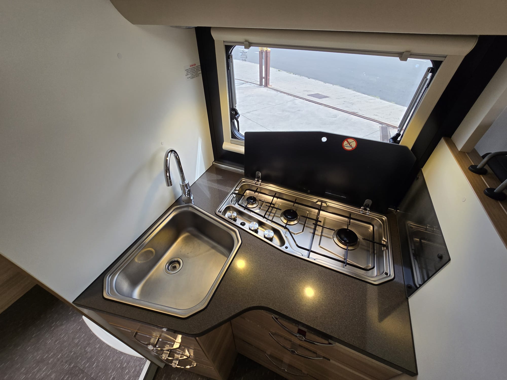 Autocaravana ADRIA MATRIX AXESS M 670SP 130CV